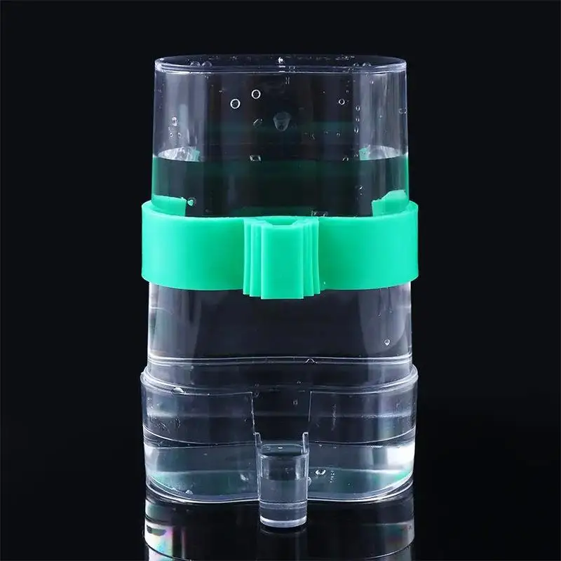 Automatischer Vogel-Wasserspender, Vogeltränke, transparenter – Bild 3